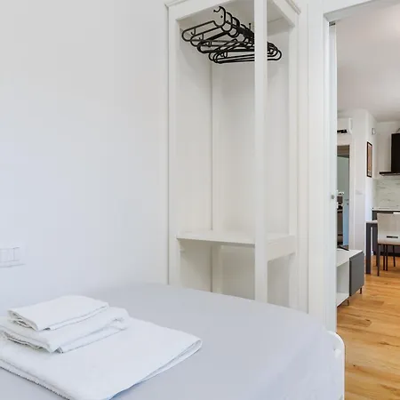 Modern Apartment, In The Center Near Apartmán Terst
